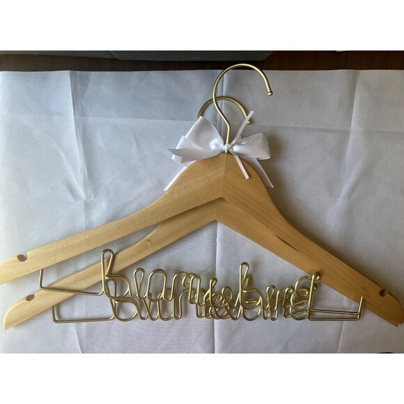 Set of 2 Hanger Natural Wood, Wooden and Wire Hangers for Dresses - Picture 1 of 3